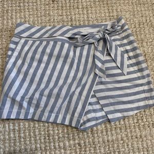 Vineyard vines shorts